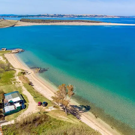 With A Parking Space Povljana, Pag - 18177 Daire *