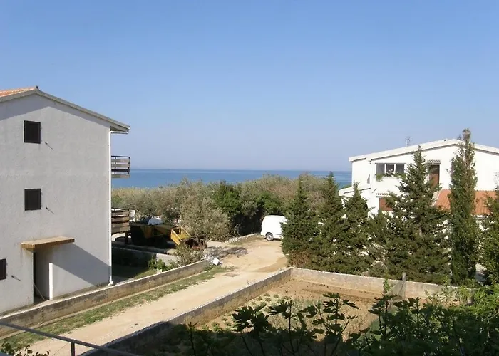 With A Parking Space Povljana, Pag - 18177 Apartman *
